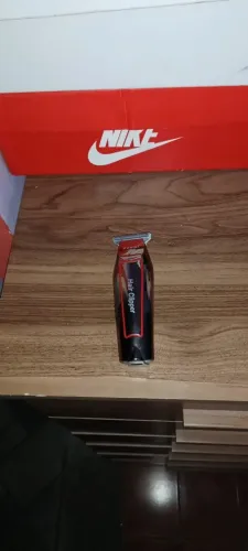 ? Maquininha de Acabamento Kemei - Usada Apenas 3 Vezes!