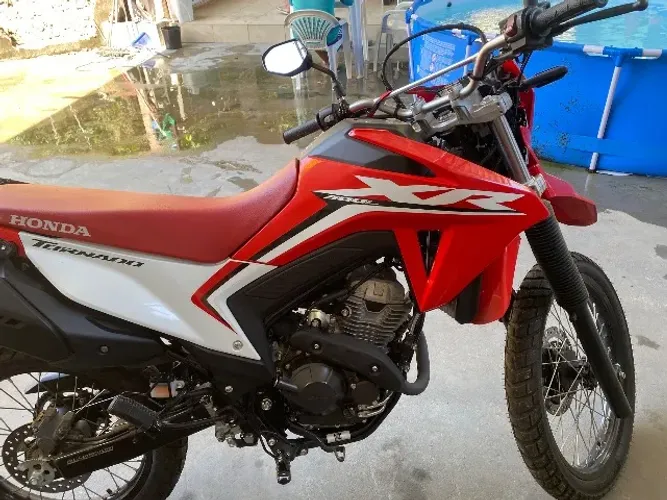 MOTO HONDA XR 300 cc 