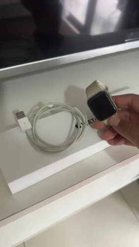 Apple Watch SE (2ª Geração) 40mm Starlight - Original
