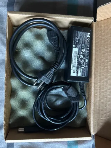 Carregador Original HP 65W 18,5V 3,5A Notebook Pavilion/Compaq