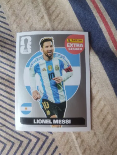 Figurinha Messi lendária prata copa 2026