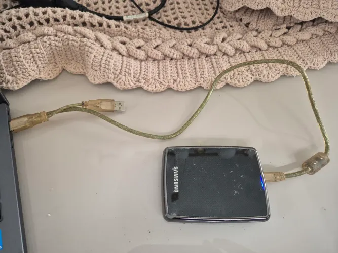HD externo 500GB SAMSUNG Saudável