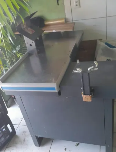 Balcão de caixa para mercado c/ gaveta