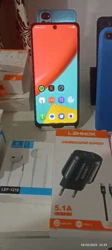 Celular Samsung M53 5g//128 gigas 8 ram carregador turbo e fone de ouvido novo 