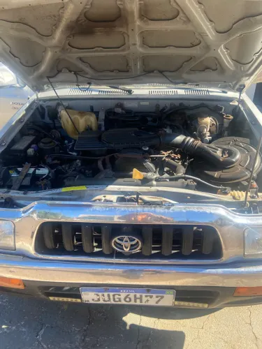 Toyota Hilux CD SR 4X4 3.0 8V 90cv Diesel 2003