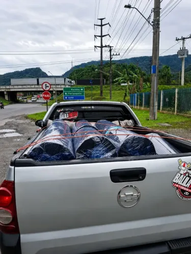 Fretes entregas e socorro de motos e bike