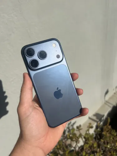 iPhone 17 Pro 256gb - 100% bateria