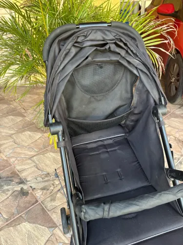 Carrinho de bebê Burigotto - Novinho 