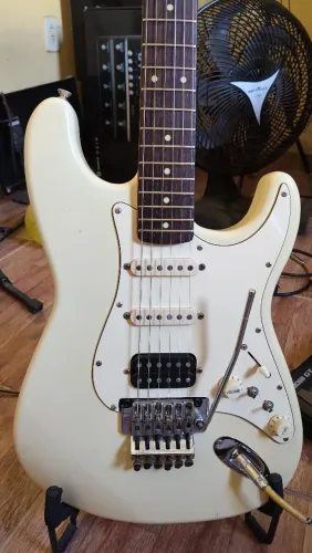 Vendo guitarra Shelter