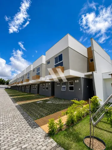 Casa com 3 quartos em Nova Parnamirim