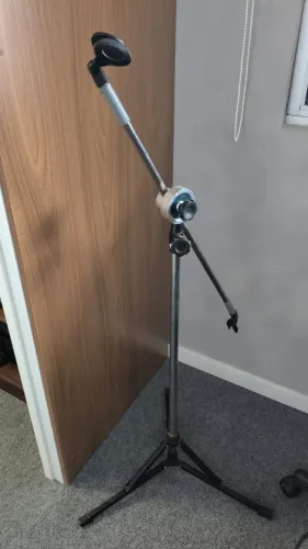 Pedestal para microfone