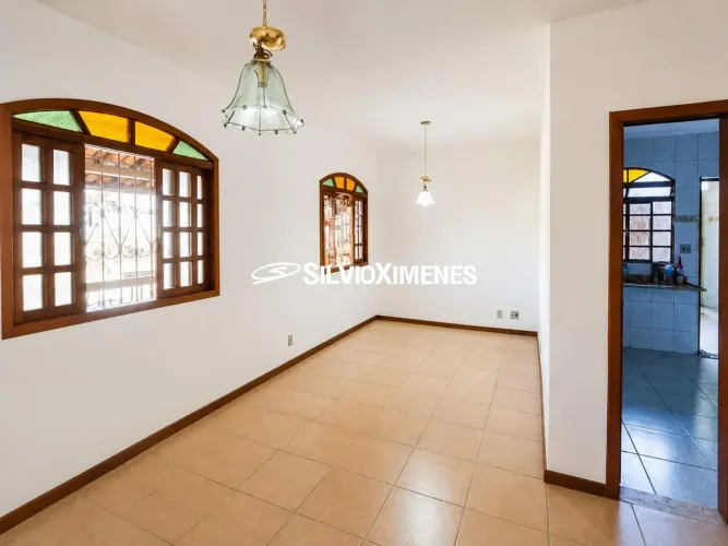Casa com 2 quartos à Venda, Nova Floresta - Belo Horizonte