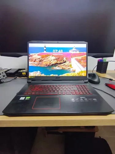Notebook Acer Nitro 5 i7 16GB SSD 512GB GTX 1650 17,3 144Hz