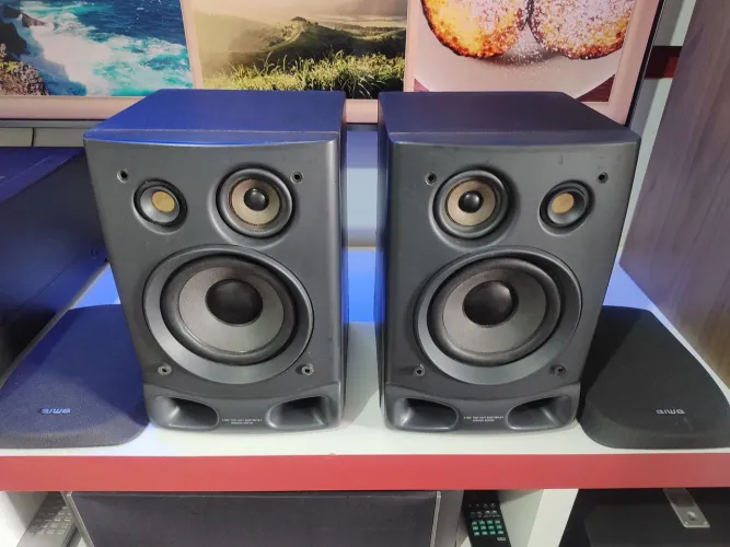 Par Caixas Acústica Bookshelf Aiwa 3 Vias