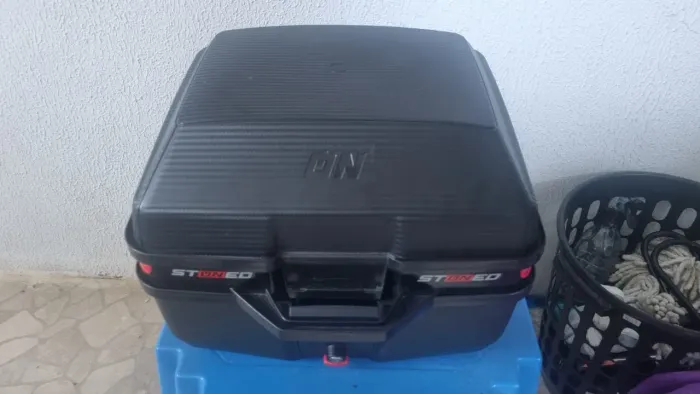 Baú 250$