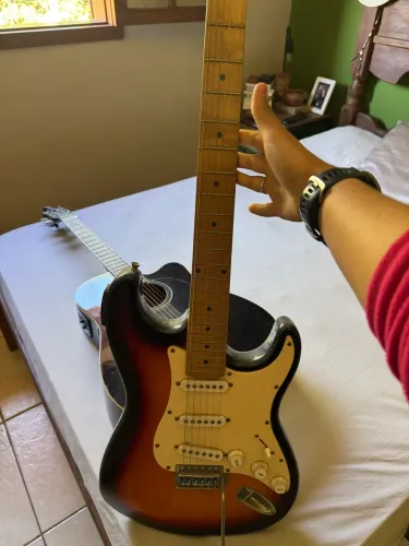 Guitarra Vogga