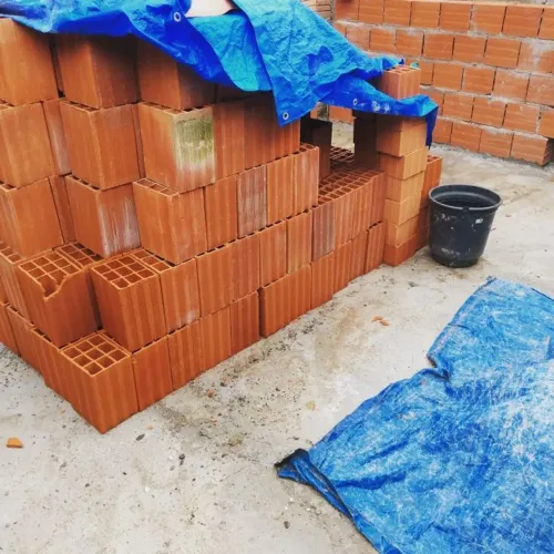 Tijolo 9 furos blocão