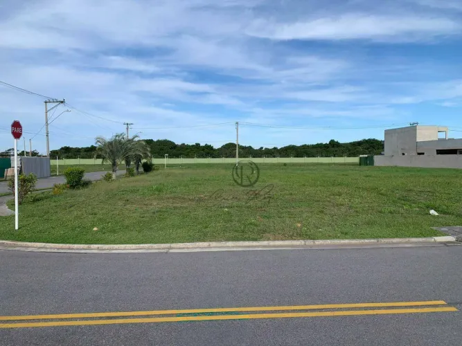 Terreno à venda, 425 m² por R$ 325.000,00 - Guriri - Cabo Frio/RJ