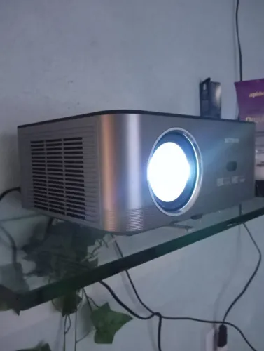 Projetor bettdow novo