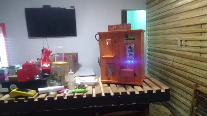 Máquina de cachaça automatica, para venda ou comição.