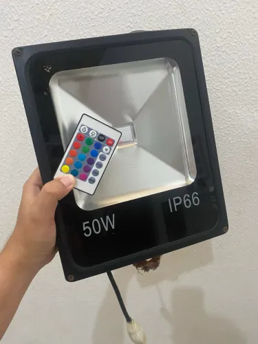 REFLETOR COM CONTROLE
