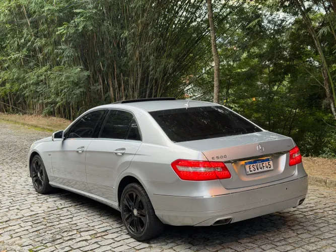 Mercedes-Benz E-500 Coupe Sport 5.5 V8 388cv 2P 2010