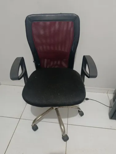Cadeira Giratória para estudar 