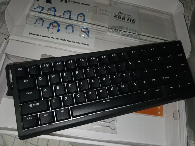 Teclado magnetico attack shark