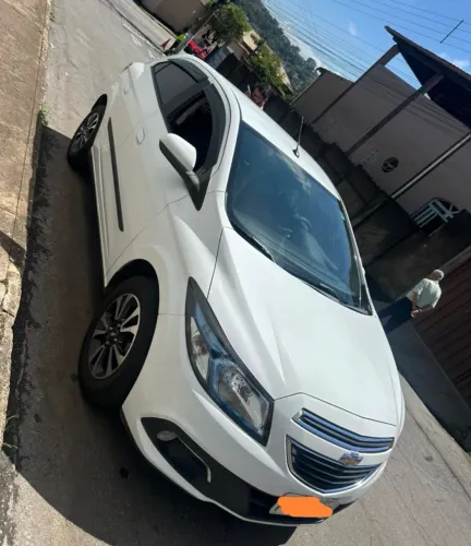 Chevrolet Onix Hatch LTZ 1.4 8V Flex Power Mec. 4P 2015