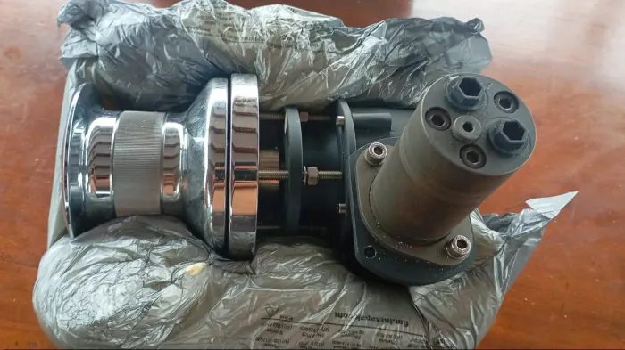 catraca hidráulica para veleiros barcos lanchas