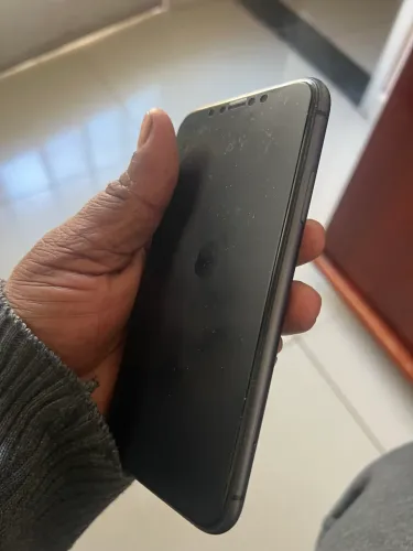 iPhone 11 . Não Troco .