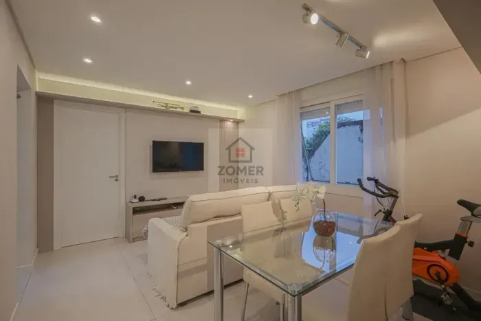 Apartamento Mobiliado com 56 metros 2 quartos 1 vaga no bairro Rio Branco - Porto Alegre -