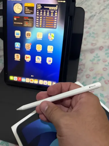 IPAD AIR 5 COM PROCESSADOR M1 - EXCELENTE ESTADO E COM APPLE PENCIL