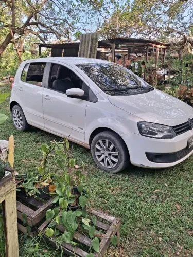 Volkswagen Fox 1.0 MI Total Flex 8V 5P 2012