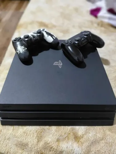PlayStation 4 PRO