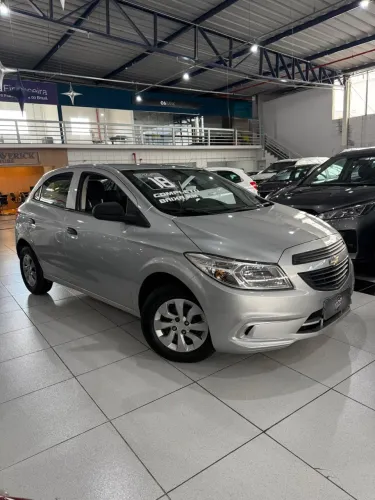 Chevrolet Onix JOY Hatch 1.0 8V Flex Mec. 4P 2018