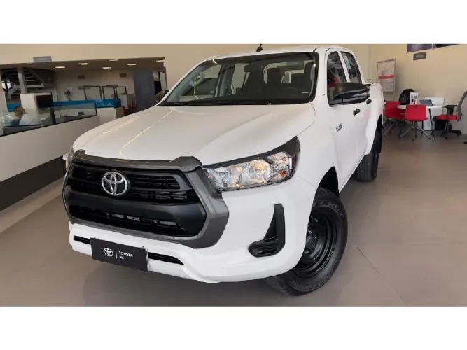 Toyota Hilux CD 4X4 2.8 Diesel Mec. 2025
