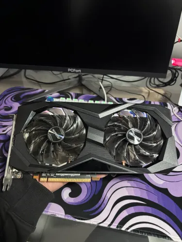 Placa de Vídeo ASRock Radeon RX 6600 Challenger D 8GB GDDR6