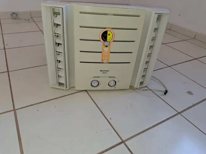 Ar condicionado 