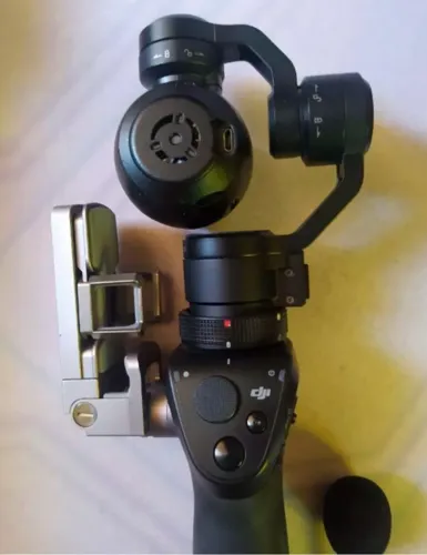 Gimbal DJI Osmo 106 - para filmagens 4K . Qualidade de imagem fácil de manusear