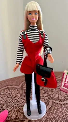 Barbie Anos 90 Facemold Mackie Sticker Craze Nova Apenas Removida Da Caixa