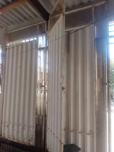 Vendo portão galvanizado top, 2.95 altura por 3,30 largura