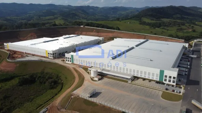 Galpão Industrial Locação - 5.500 m² - Extrema - MG