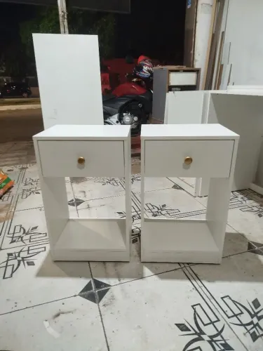 Criado mudo