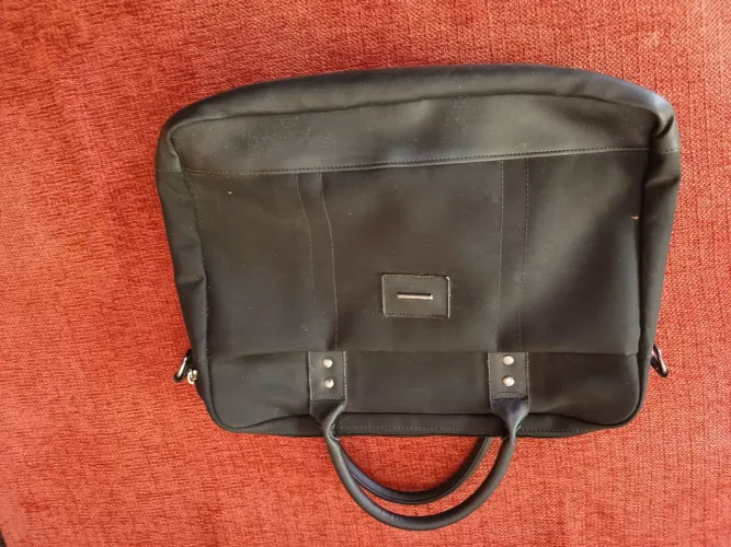 Bolsa para transporte notebook.