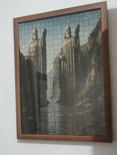 Quadro Senhor dos anéis feito de quebra-cabeça (MDF). 