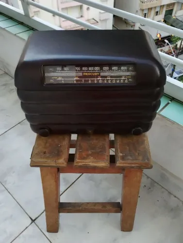 Rádio Vintage Mercury