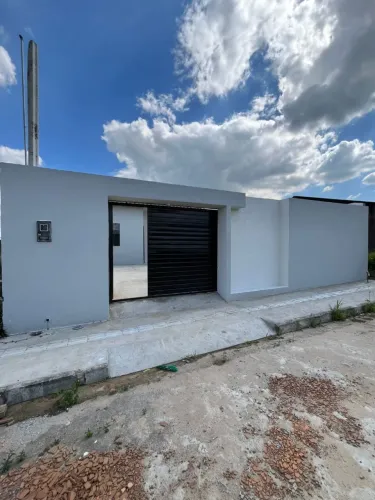 Belíssima Casa em Condomínio Fechado em Arapiraca AL