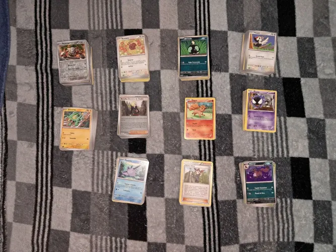 Bulk 1080 cartas Pokémon coleções diversas originais COPAG
