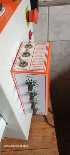 Maquina de salgados compacta print